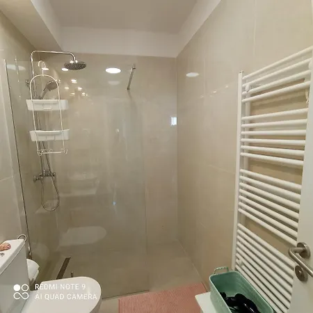 Apartment Monas I *